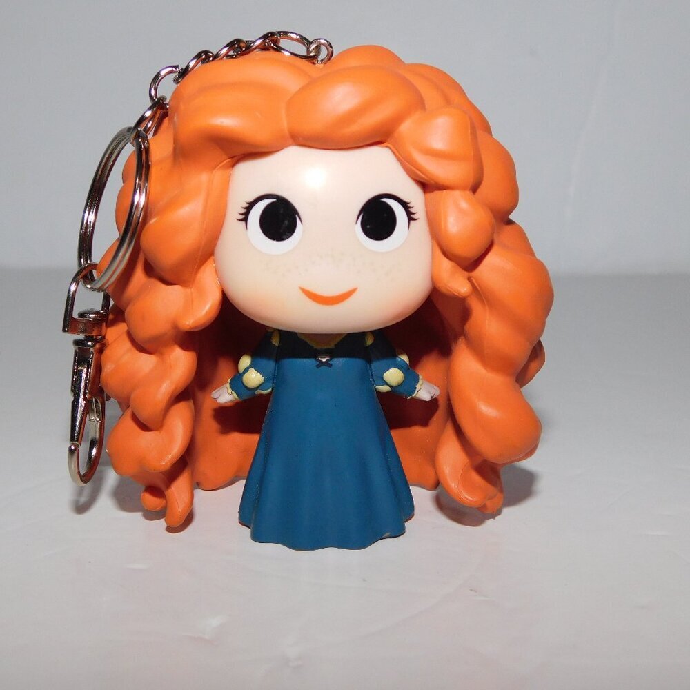 Merida Brave Movie Vinyl Figure keychain Disney Funko 3" Mini